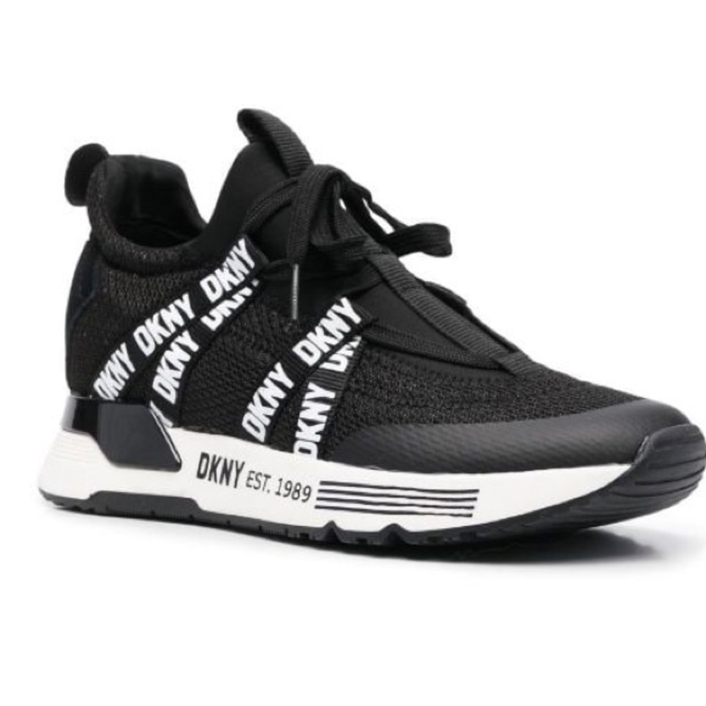 DKNY
Nash low-top lace-up sneakers🍁 - Picture 1 of 11